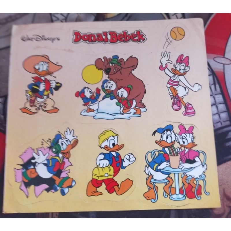 

Stiker Donal Bebek Family