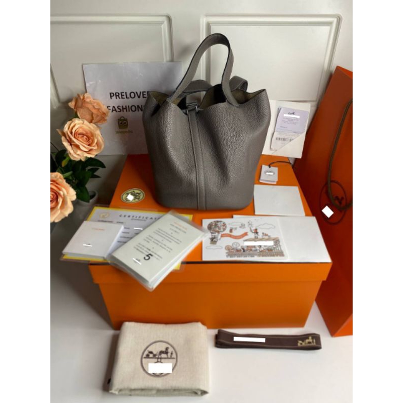 Preloved Picotin 22  Etoupe Clemence Stamp #R