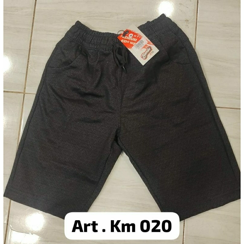 celana pendek anak BOMBI