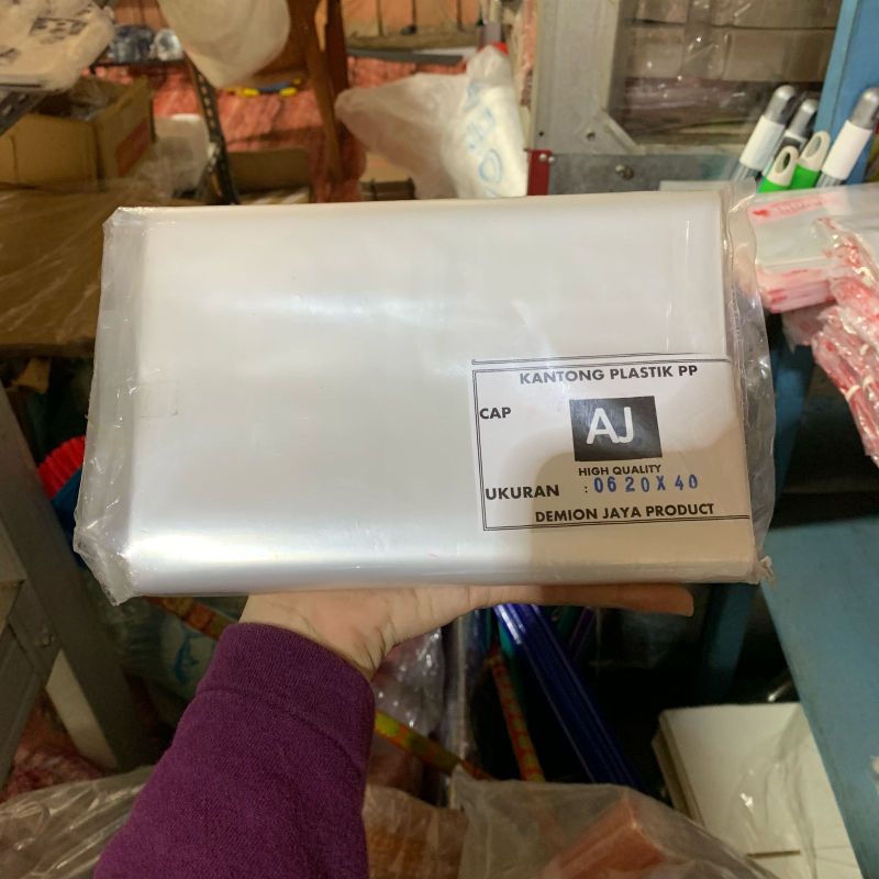 Plastik PP Ukuran 20x40 Cap AJ