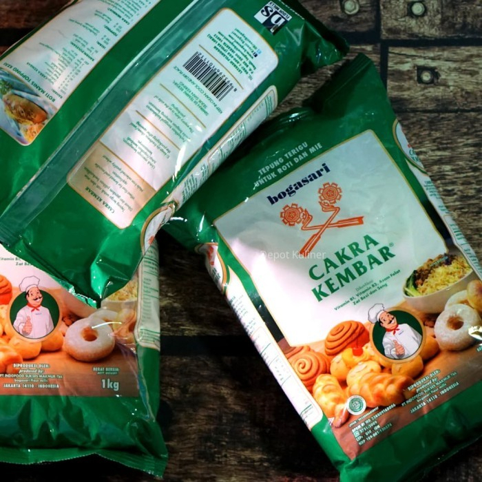 

TEPUNG BOGASARI CAKRA KEMBAR 1KG 1/2DUS (6PCS)