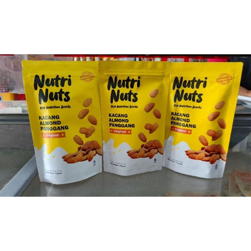 

Nutri Nuts Kacang Almond Panggang ORI 70gr