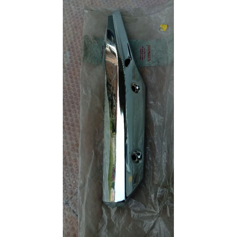 tameng knalpot tutup knalpot cover knalpot Honda Supra 125 fi supra125 FI helm in non original NOS