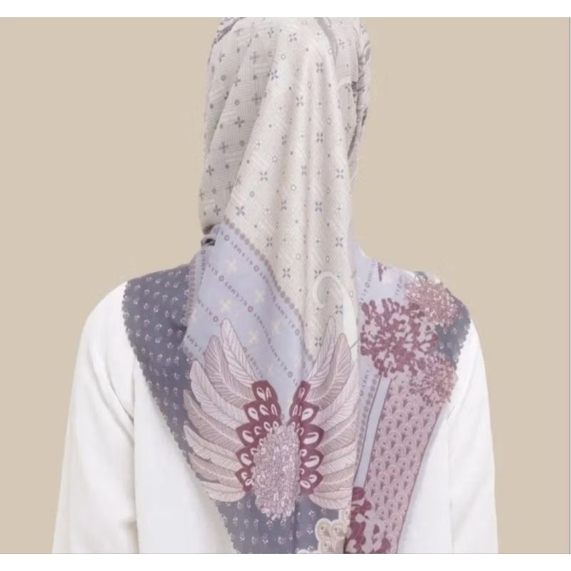 Preloved Wearing Klamby (Dayu Scarf)