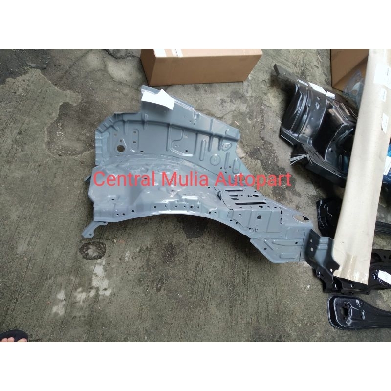 Apron Fender Innova 2005-2015 Original - Kanan