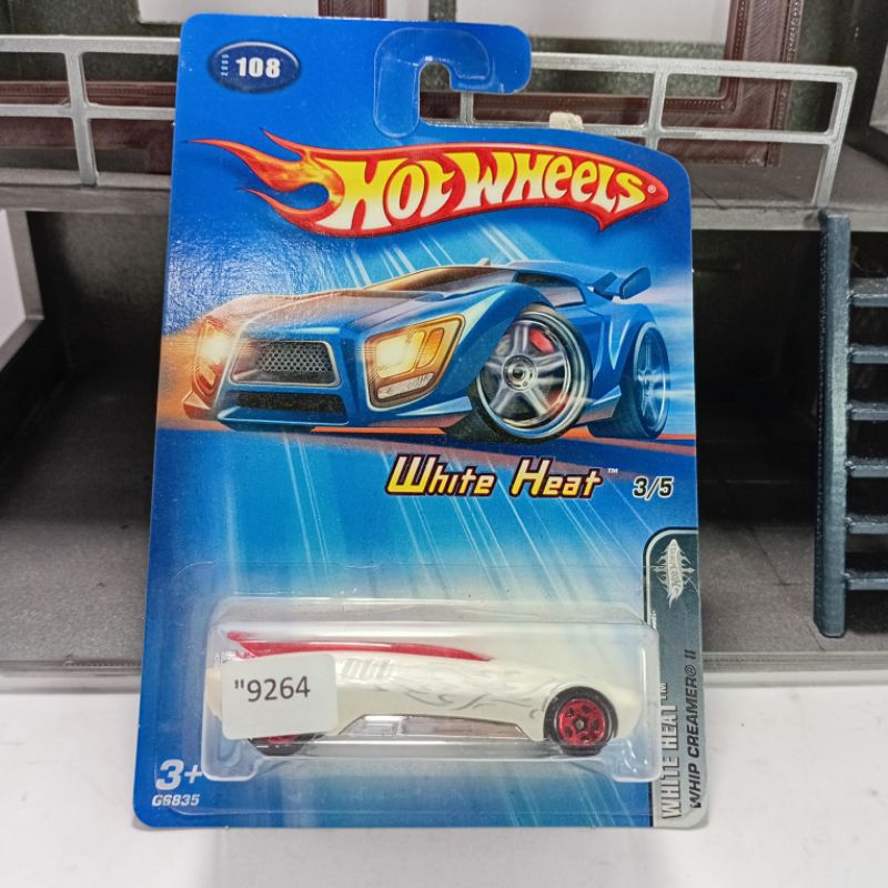Hot Wheels White heat