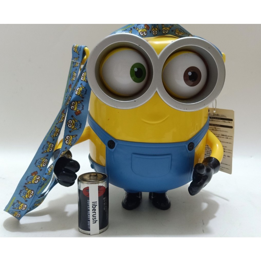 

Universal studio singapore despicable me minion bob popcorn bucket electronic limited edition merchandise