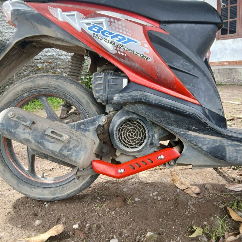 cover leher knalpot beat karbu