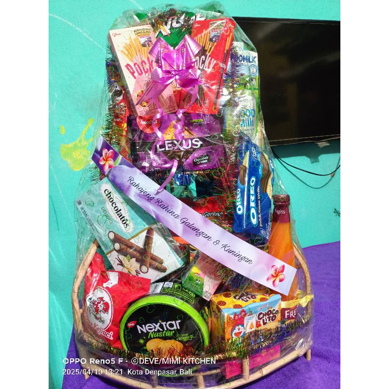 

Parcel Idul Fitri Parcel Galungan Parcel Kuningan