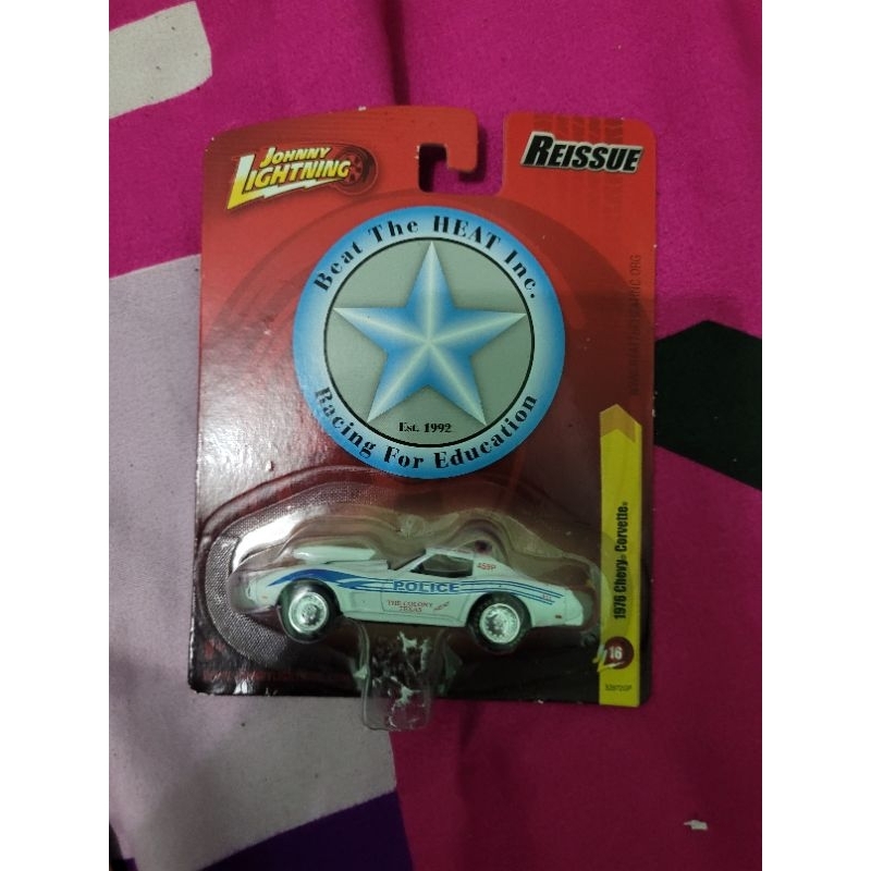 johnny lightning beat the heat inc corvette putih police