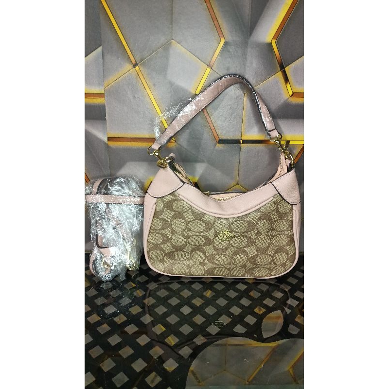 tas wanita coach