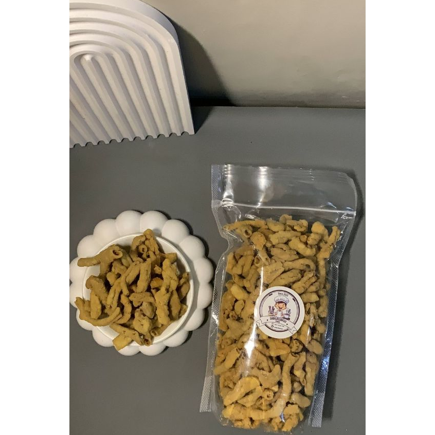 

TERBATAS!! BANTING HARGA keripik usus crispy PREMIUM gurih renyah enak KEMASAN 250gr