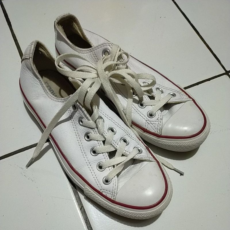 sepatu second branded