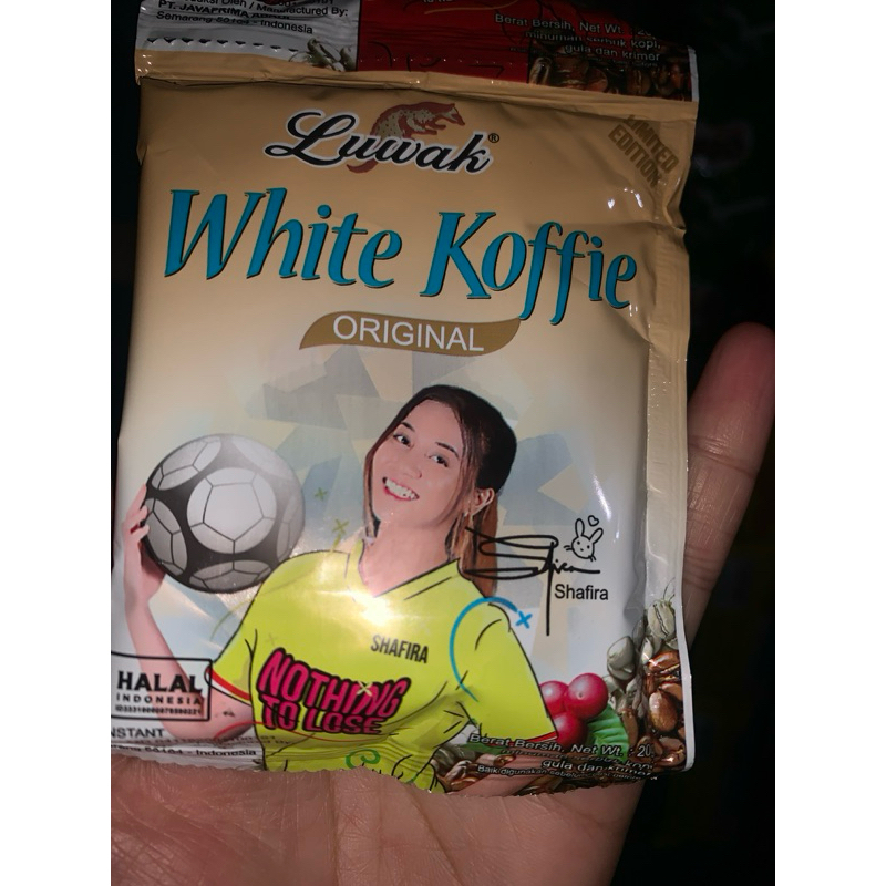 

Luwak White Koffie 1 Renteng