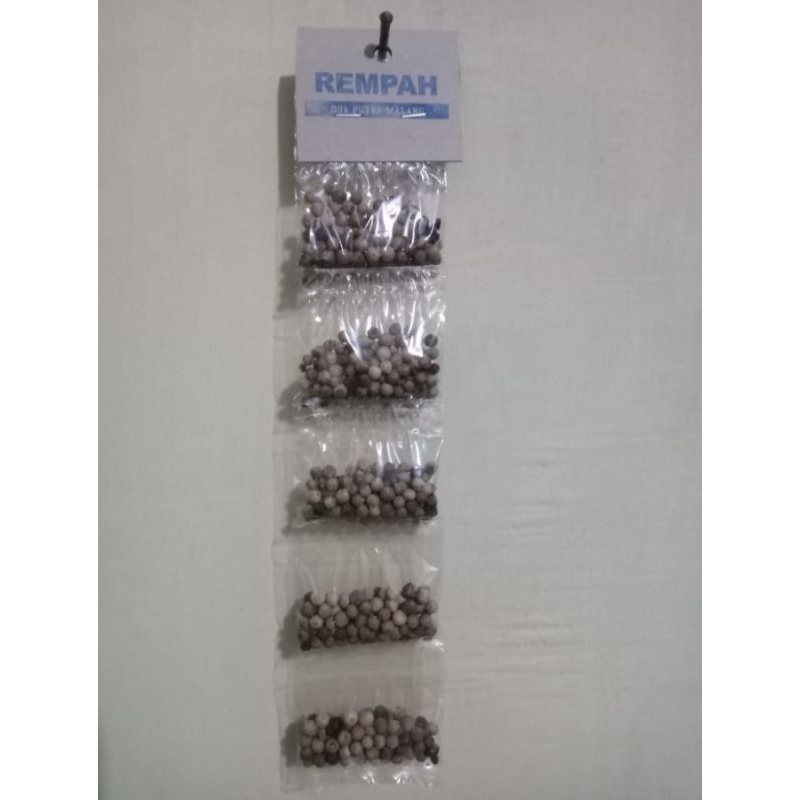 

Merica Biji / Merica Utuh Kemasan Renceng isi 10 pcs