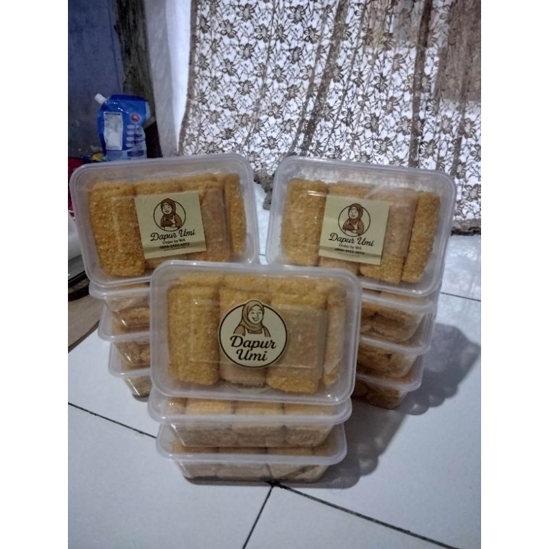 

RISOLES SOSIS MAYO DAN AYAM SUWIR PEDAS
