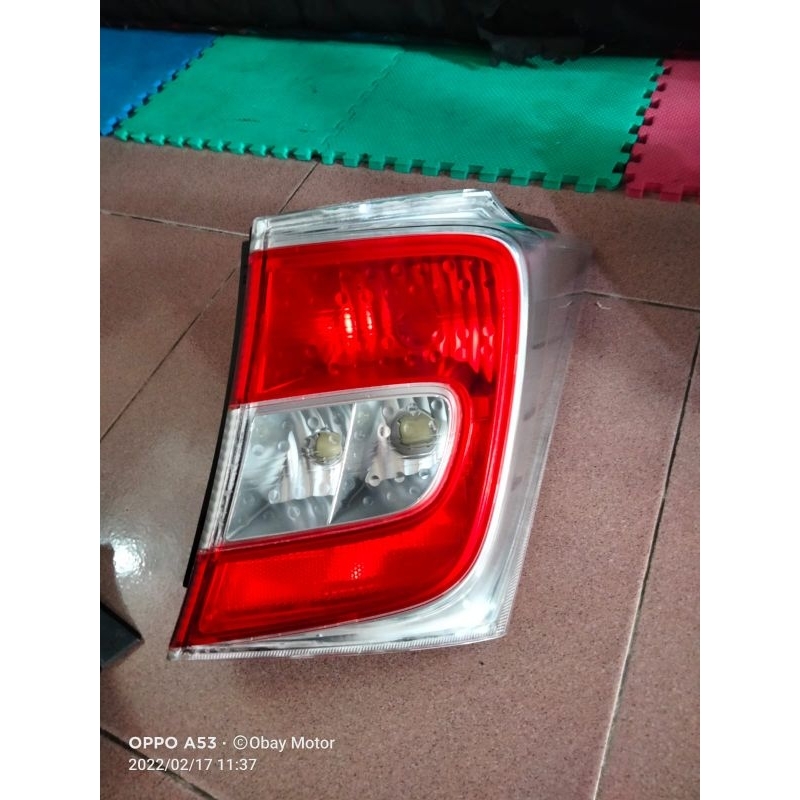 stoplamp/lampu belakang honda freed