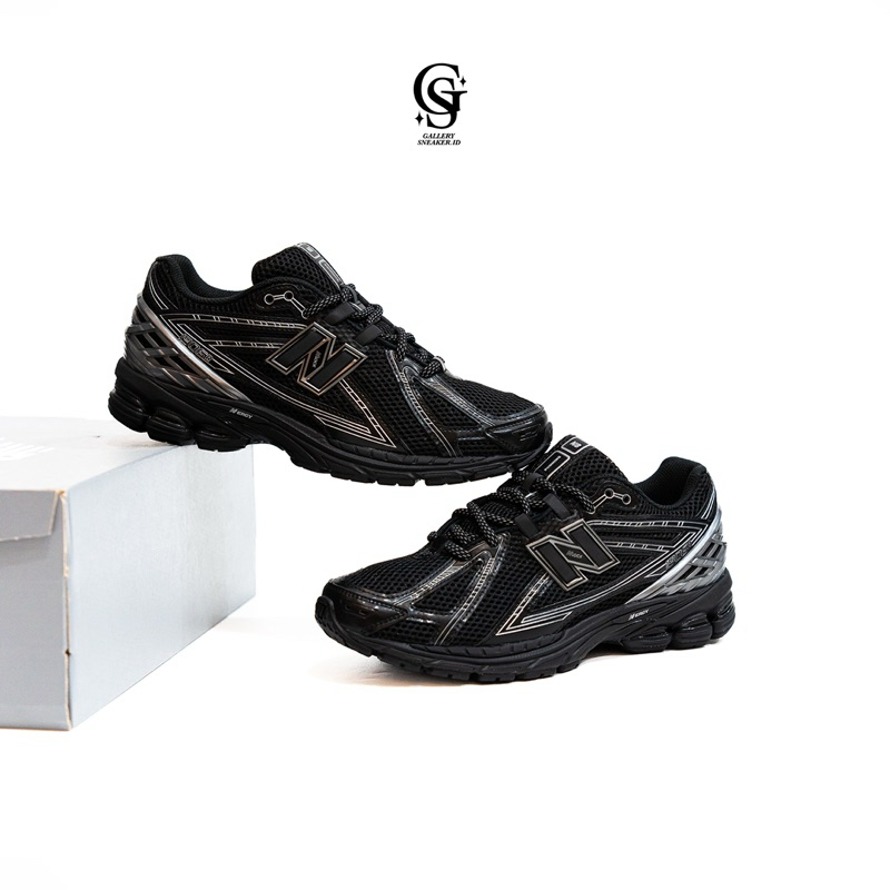 New Balance 1906R Black Silver Original