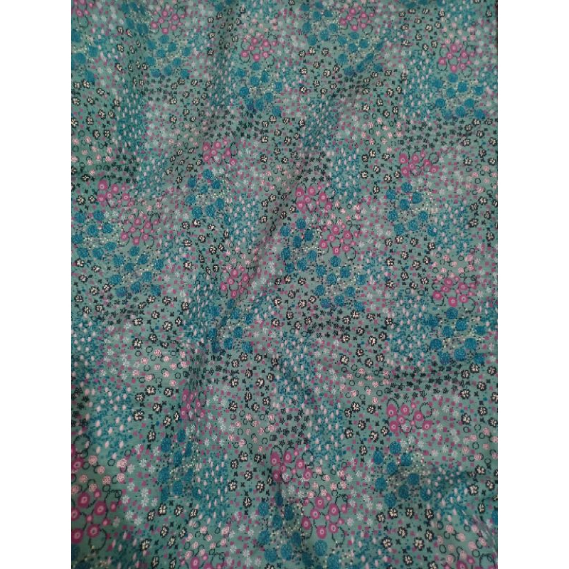 KAIN BABY CORDUROY MOTIF BUNGA KECIL DASAR LIGHT SEA GREEN (REQ PANJANG 50 CM = Rp21.500)