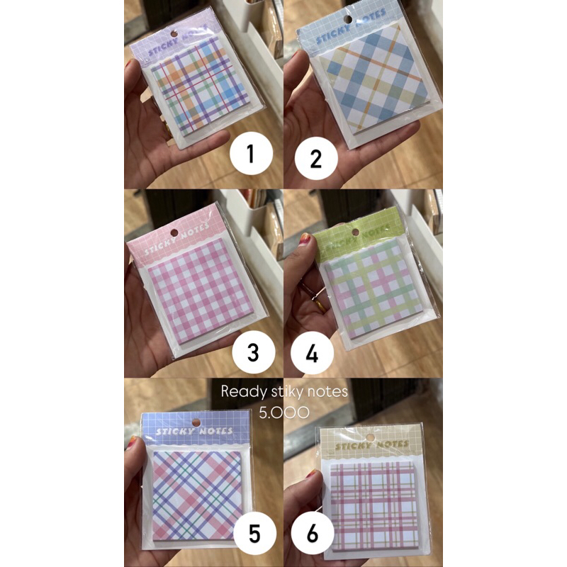 

STIKY NOTE MOTIF