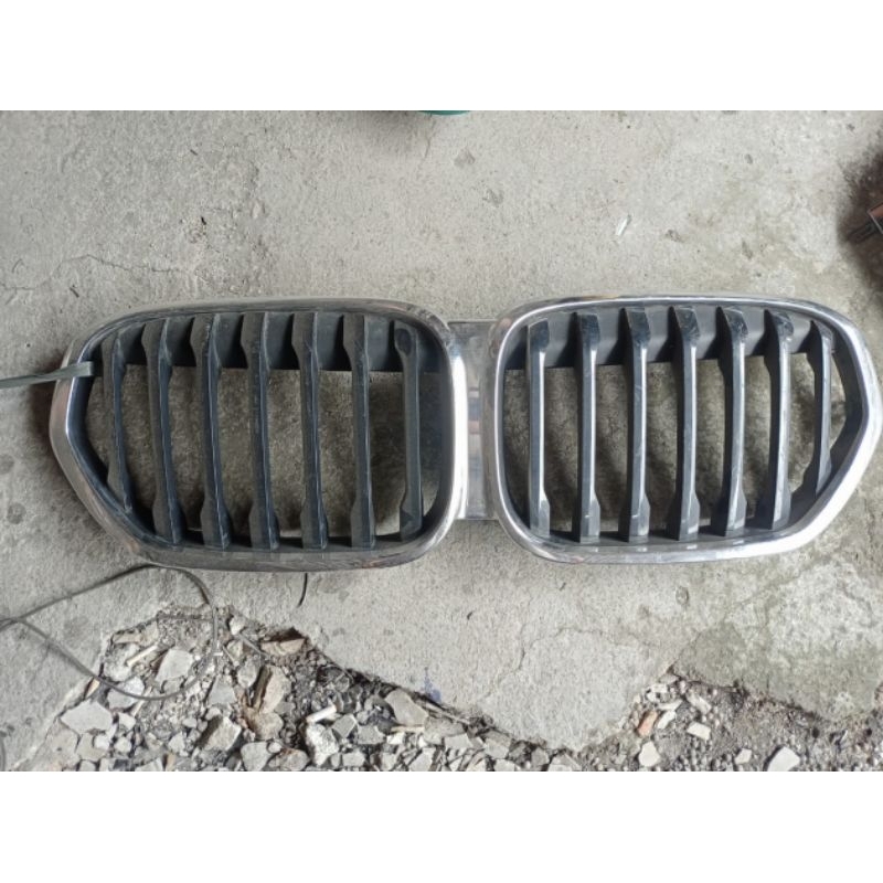 grill BMW X1 2019