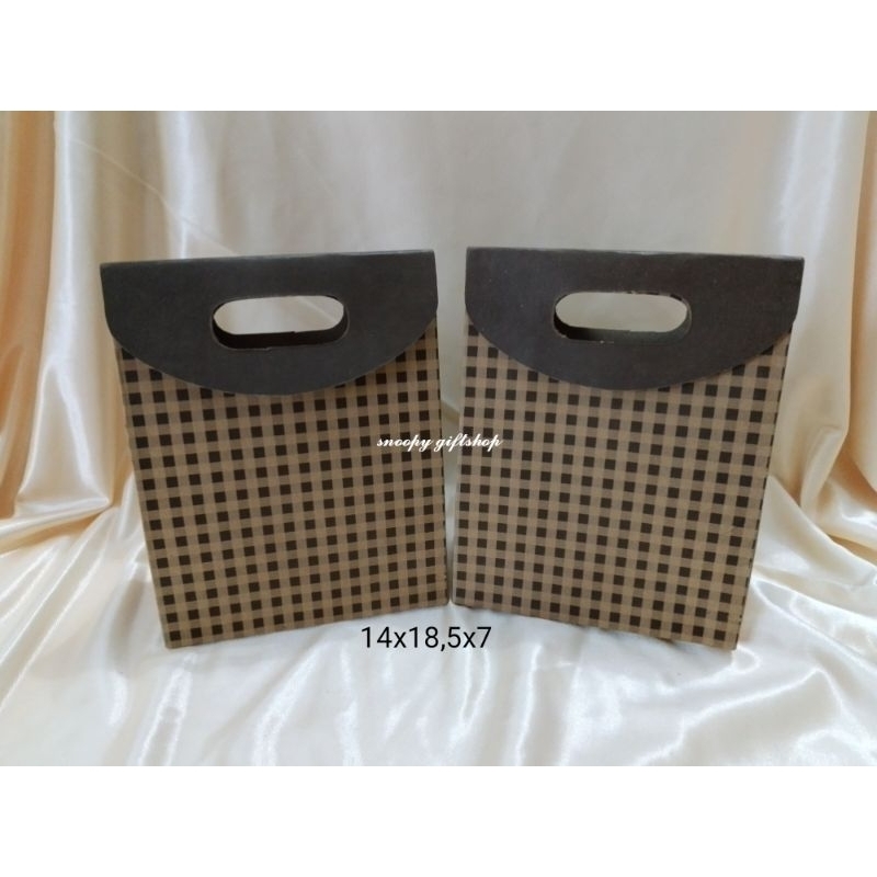 

paper bag coklat isi 5pcs