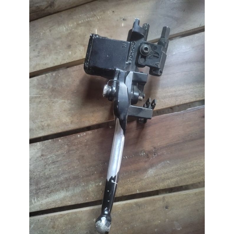 handle master rem cakram motor honda Vario 150 merk tokico ori