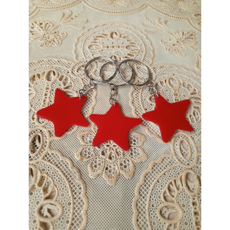 Gantungan kunci akrilik ukir nama