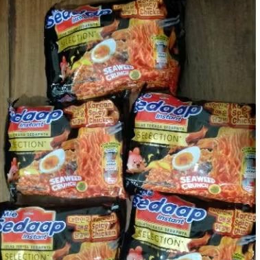 

Sedaap mie korean spicy chicken 5pc