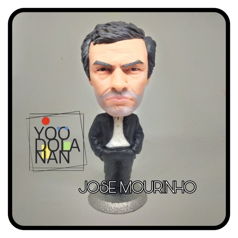 JOSE MOURINHO - COACH REFEREE KODOTO SOCCERWE FIGURE PEMAIN BOLA