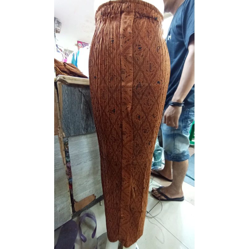 bawahan kebaya/batik wiron/batik plisket