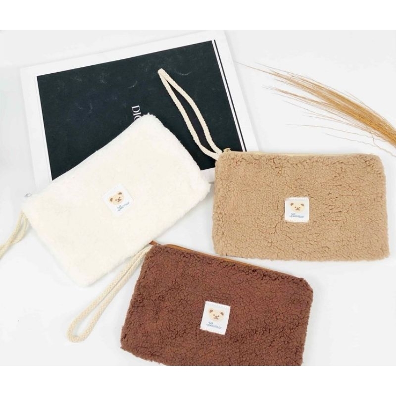 

Pouch Tempat Pensil Bulu Bear