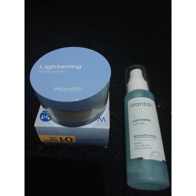 Paket Wardah Matte Powder Lightening & Face Mist Setting Spray Lightening