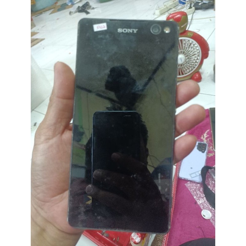 Sony Xperia C5 Ultra Minus Lcd & Batrei