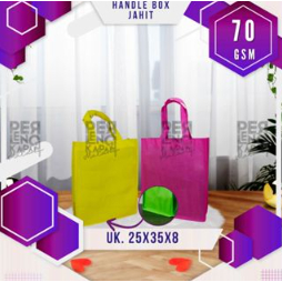 

HBJ Standing Tas Spunbond Goodie Bag Laken Model Jahit Ukuran 25x35x8 & 30x40x10 CM Tebal Polos