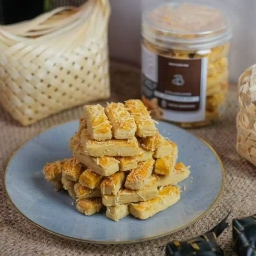

Kue Kastengel Keju Bibasnacks (Gratis 1 Pouch Sagu / Semprit )