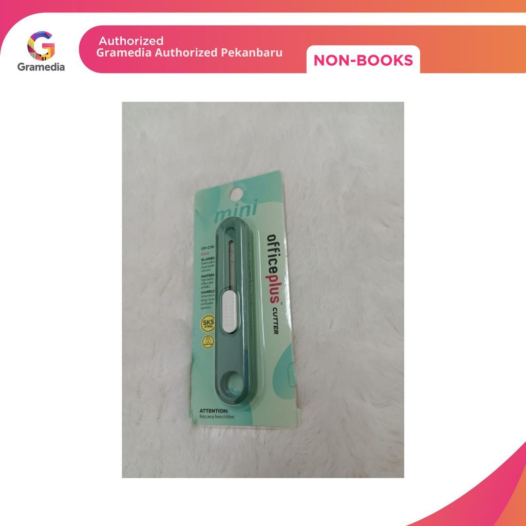 

Gramedia - OFFICE-P CUTTER MINI OP-C8310 ARMY GREEN