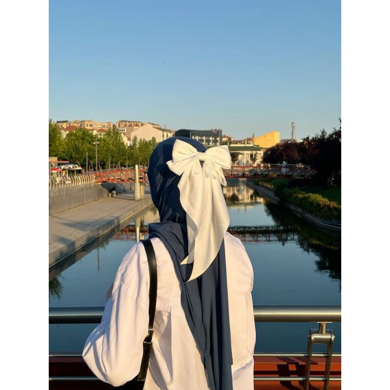 Aksesoris Pita Hijab