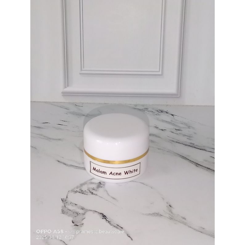 KRIM MALAM ACNE WHITE NAJMINA