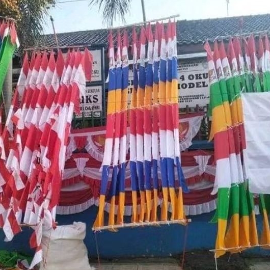bendera umbul umbul gergaji bendera umbul umbul warna warni