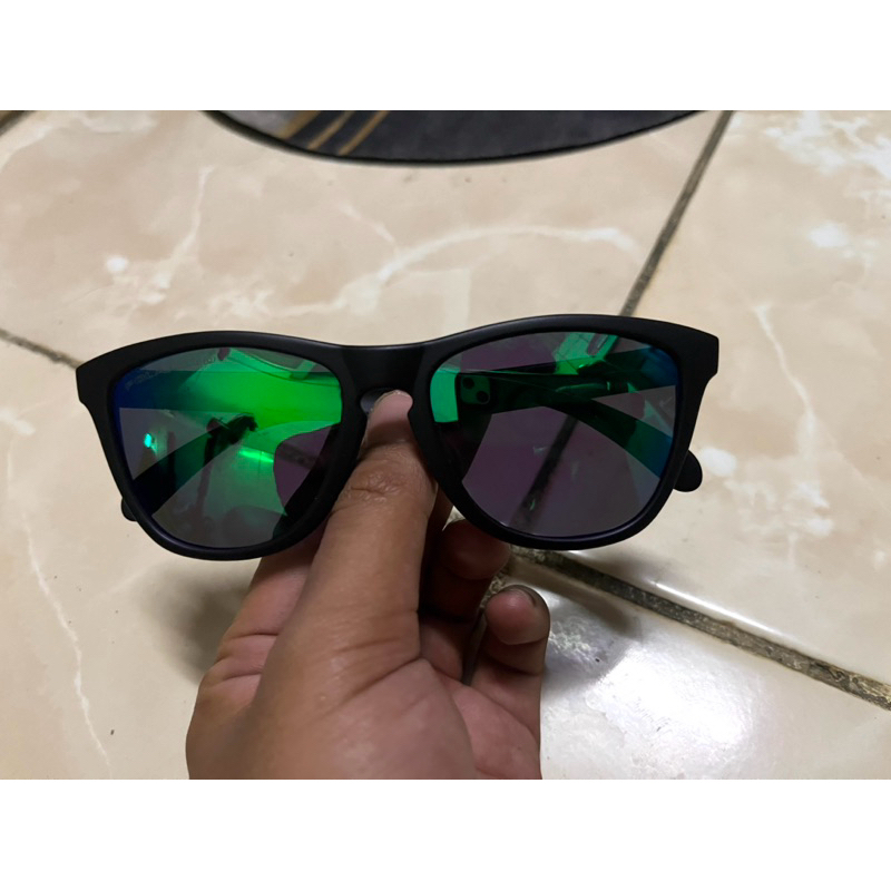 kacamata oakley frogskin hitam logo hijau lensa hijau miror