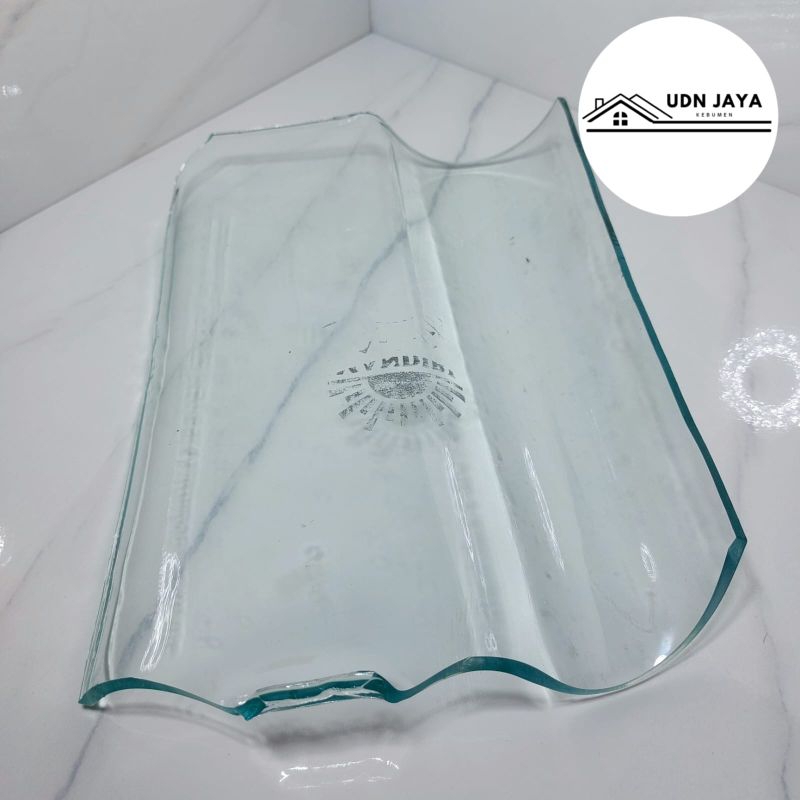 Atap Genteng Kaca Pres Magas Mantili Tebal 5mm Panjang 30cm Lebar 20,5cm Jarak Reng kayu atau Baja r