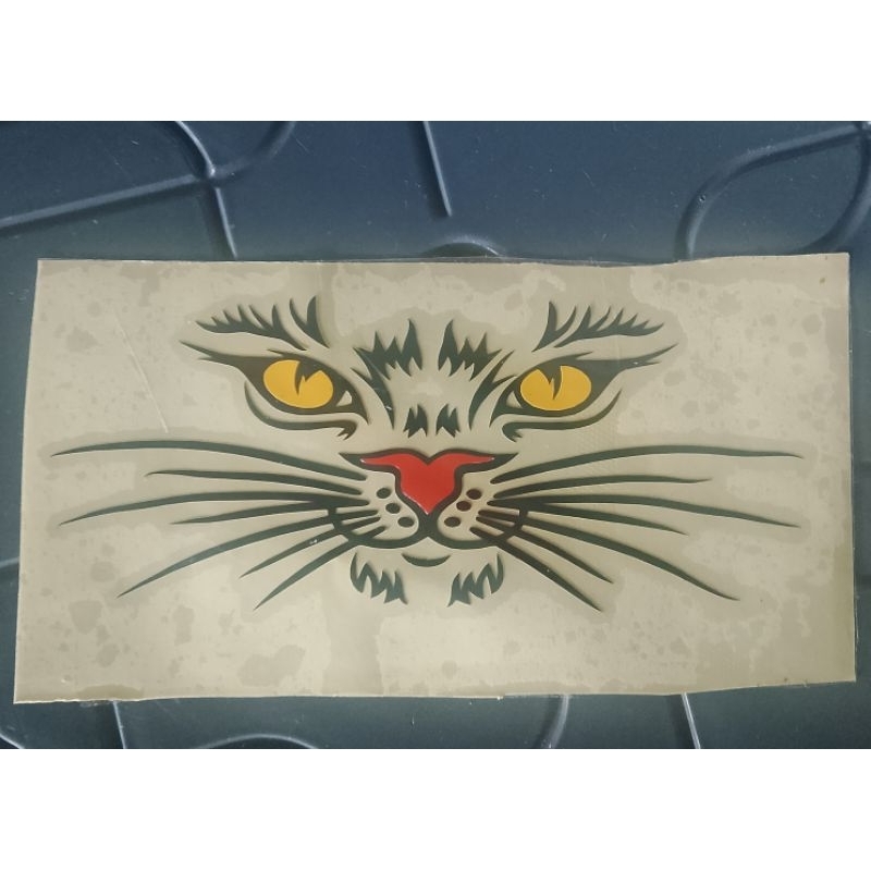 

cutting sticker kucing