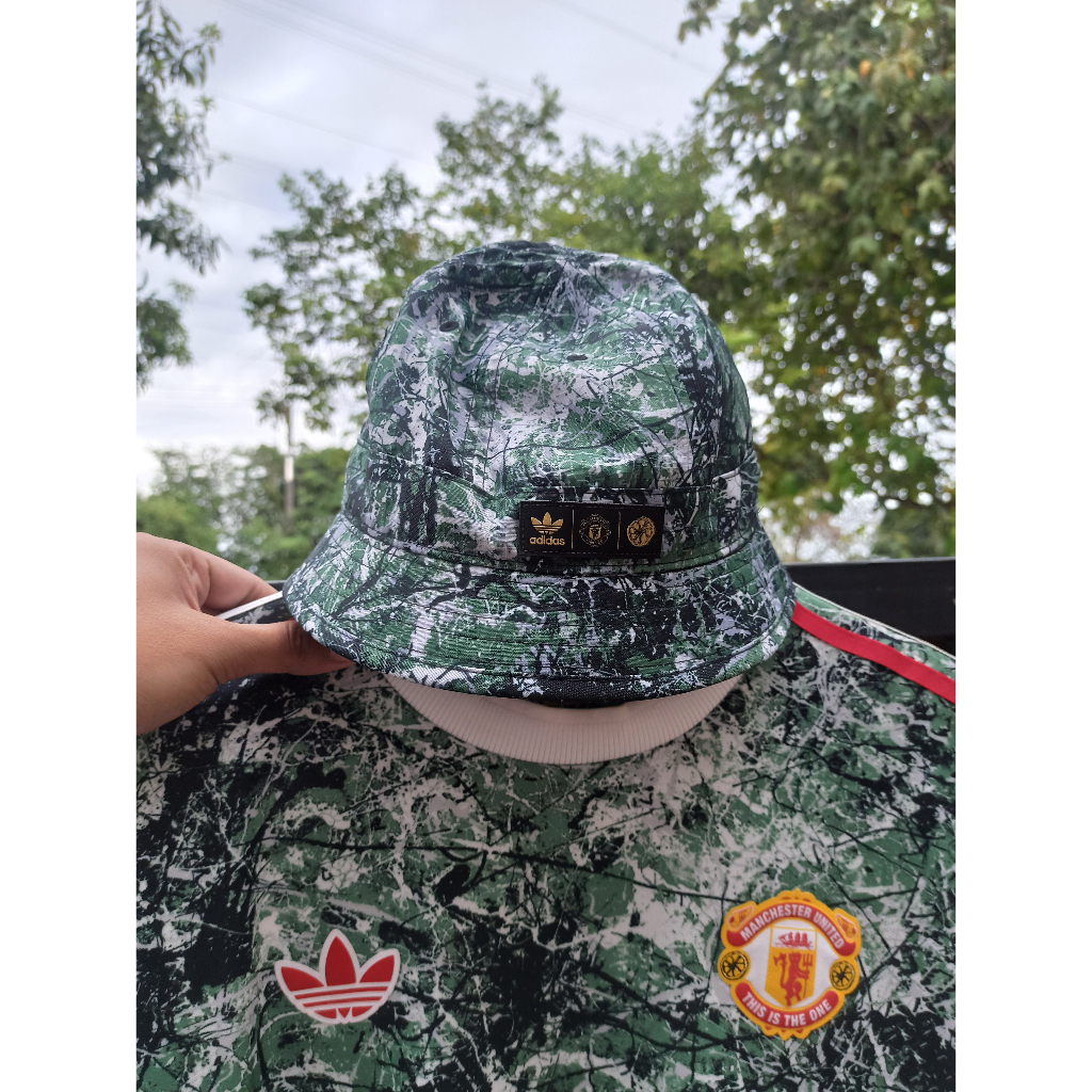 Bucket Hat Manchester United Stone Roses BNWT