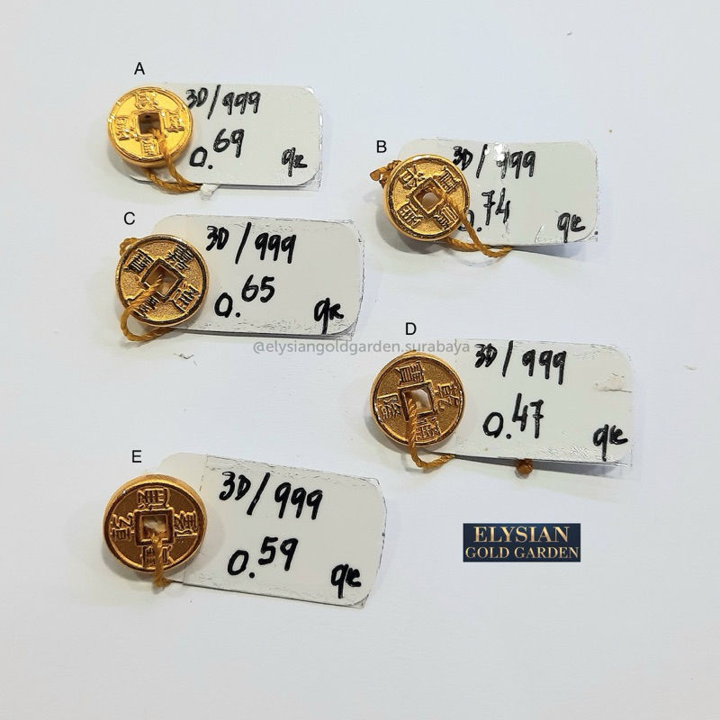 Charm Emas Koin Gelang Tali