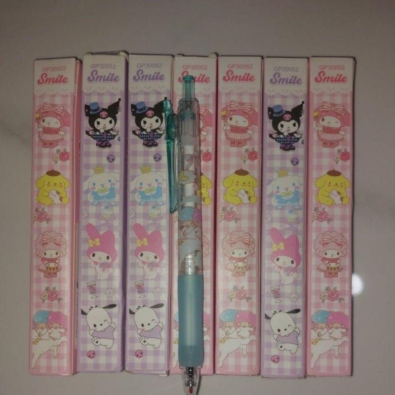 

Pena-Sanrio-bilndbox