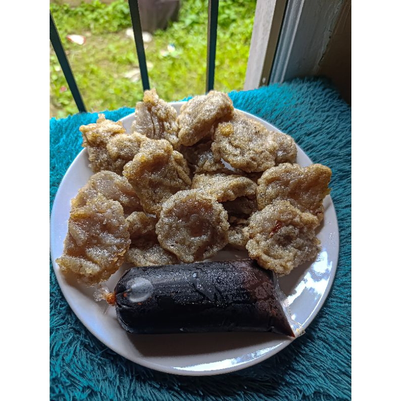 

Empek-empek kulit ikan tenggiri isi 15pcs ukuran sedang free cuko