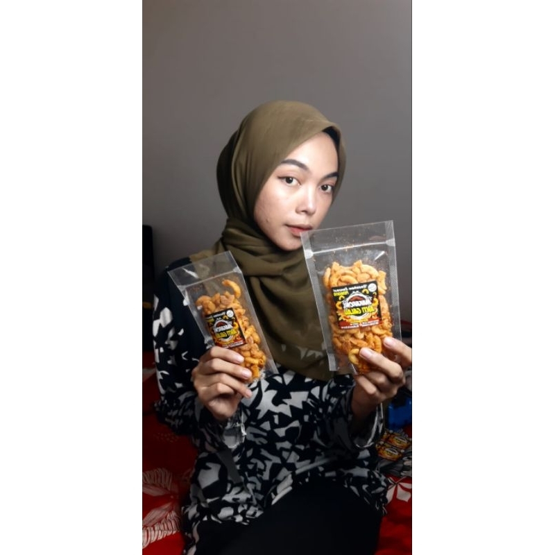 

Makaroni Bantet pedas daun jeruk KAKONI