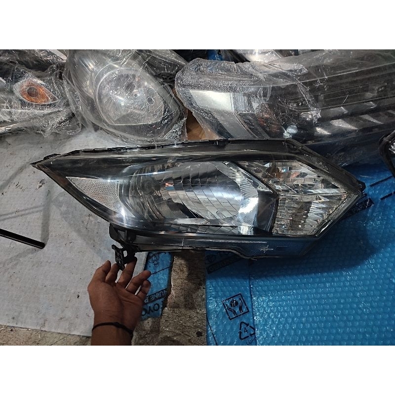 HEADLAMP LAMPU DEPAN MOBIL HONDA HRV HR-V hrv 2015 2016 2017 Original