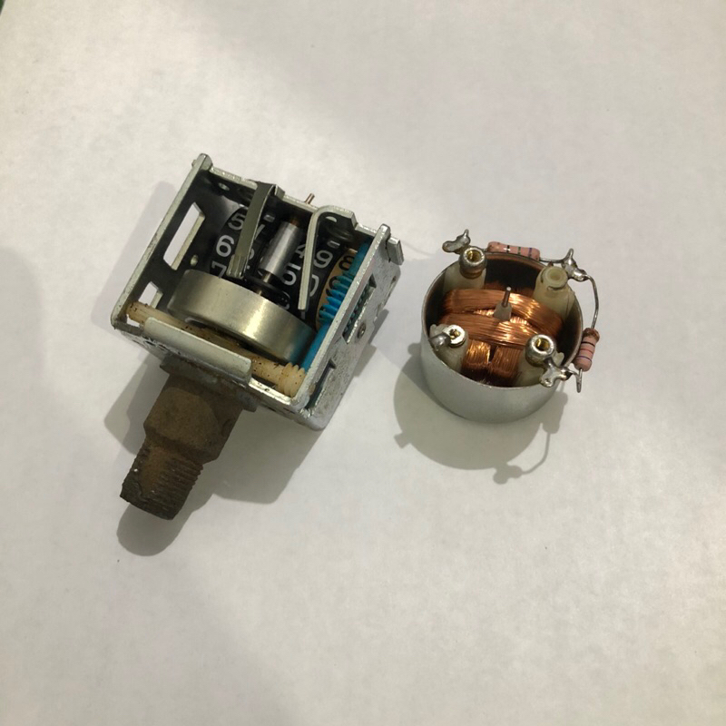 speedometer kecepatan KM dan Amper bensin Vespa Excel original second